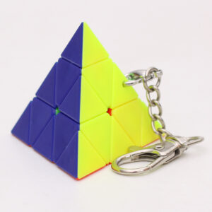 Mini 3x3 Pyraminx con llavero